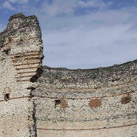 Appartement Familial Proche D'Un Site Historique Périgueux Εξωτερικό φωτογραφία